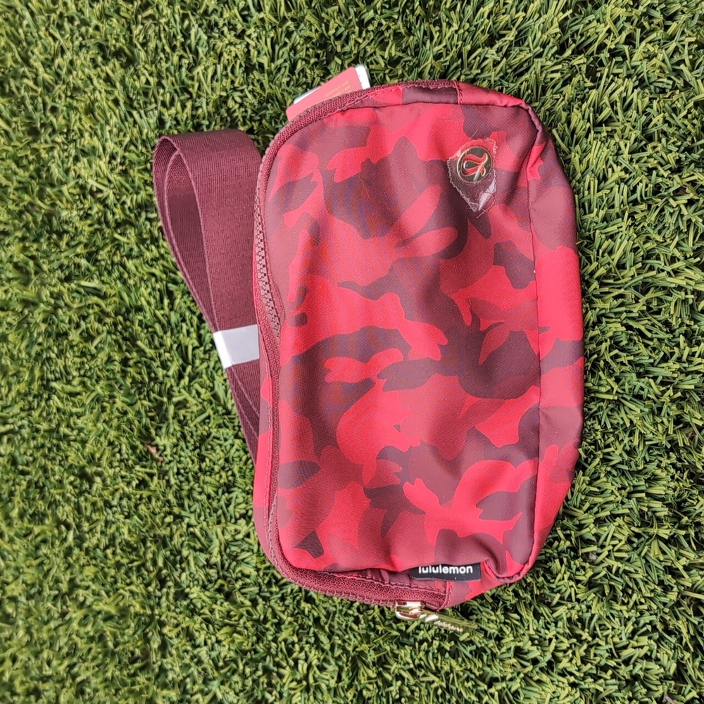 NWT Lululemon Lunar New Year Everywhere Belt Bag Year of the Rabbit